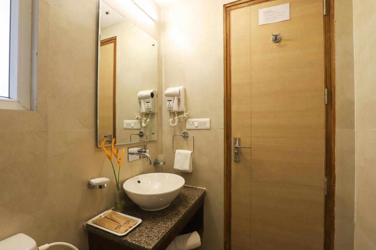 Veeraas Strand Park Apartment By Alaya Stays Marmagao Exterior foto